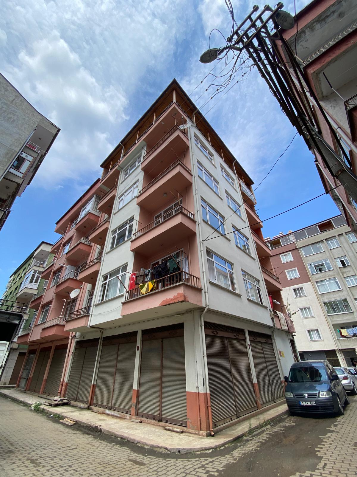 MABEL GAYRİMENKUL/ BEŞİKDÜZÜ/ ÇARŞI İÇİ 2+1 SATILIK DAİRE